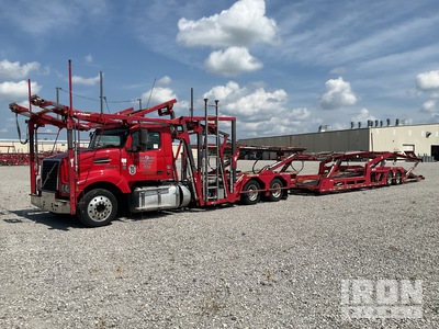2017 Volvo VAH Car Carrier Truck w/Delavan DL756EVO T/A Trailer