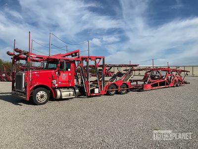 2017 Peterbilt 365 Car Carrier Truck w/Delavan 600GS T/A Trailer