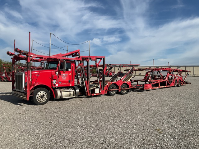 2017 Peterbilt 365 Car Carrier Truck w/Delavan 600GS T/A Trailer 2017 Peterbilt 365 Car Carrier Truck w/Delavan 600GS T/A Trailer