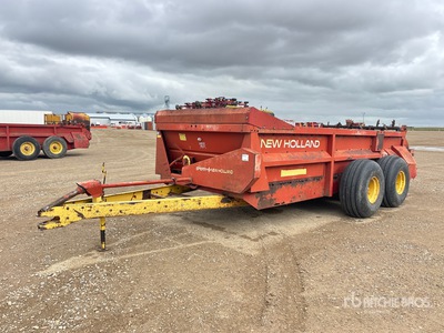 New Holland 795 Manure Spreader