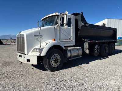 2000 Kenworth T800 6x4 Camion à benne quatre essieux
