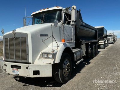 2000 Kenworth T800 Quad/A Dump Truck