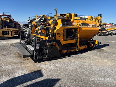 2012 LeeBoy 8616 Track Asphalteuse