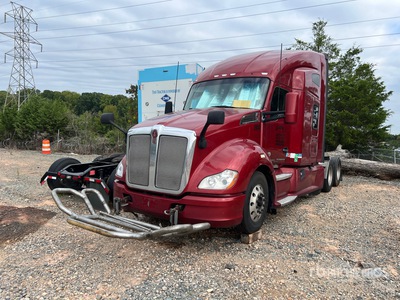 2017 Kenworth T680 6x4 Cabeza Tractora Cabina Dormitorio