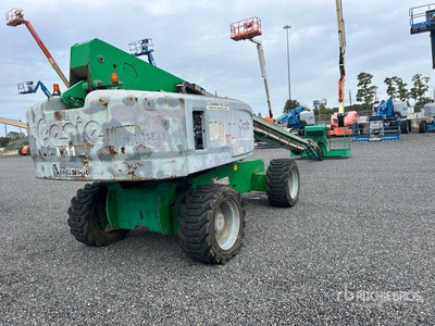 2015 Genie S-85 4WD Diesel Nacelle Télescopique