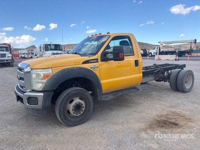 2016 Ford F-550 XL 4x2 Cab and Chassis