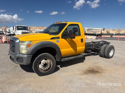 2015 Ford F-450 XL 4x2 Cab and Chassis