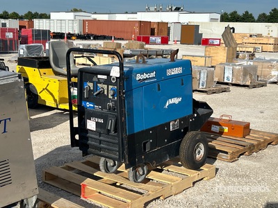 2015 Miller Bobcat 250 250 A Mobile Multi-Process Saldatrice a motore