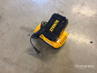 2022 Dewalt DCB118 Charger Różne
