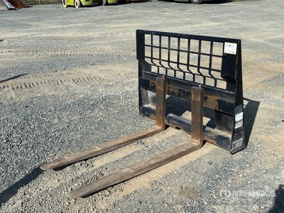 Cat 48 in Schranklader vorken - Fits Cat 257D