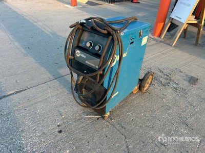 Miller Millermatic 350P MIG Spawarka elektryczna