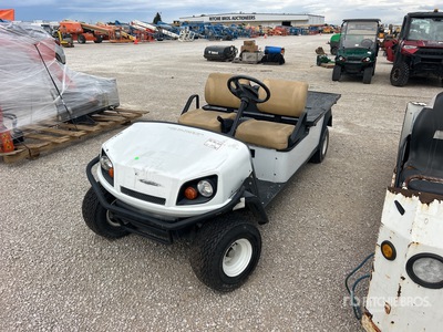 2015 Cushman Refresher FS4 Golf Cart (Inoperable)