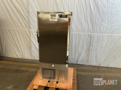 RTF NAV-5-LT Freezer