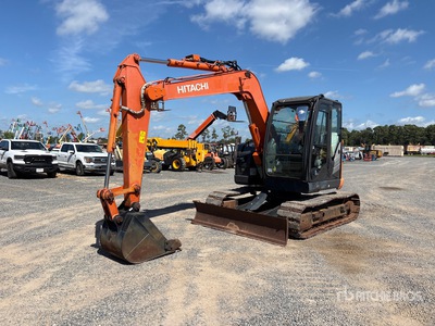 2019 Hitachi Zaxis ZX75US-5B Excavatrice sur chenilles