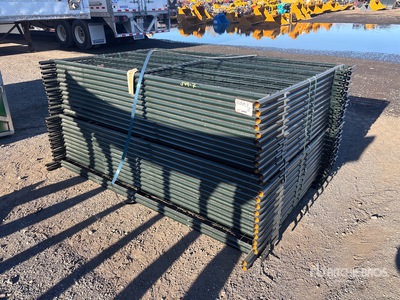 Quantity of (25) 2025 BYT MSPP07 7 ft Mesh Sheep Panneau pour bétail (Unused)