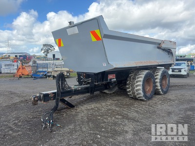 TRT 4.9 m T/A End Dump Trailer