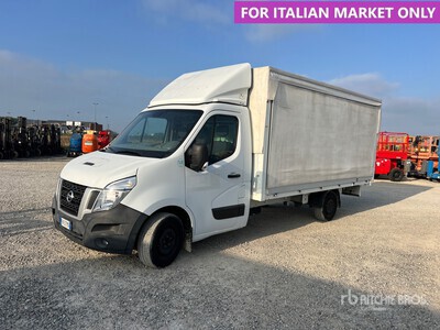 Nissan NV400 P/M Curtain Side Truck