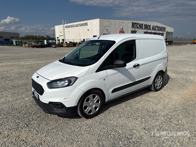 2020 Ford Transit Courier Samochód dostawczy Cargo