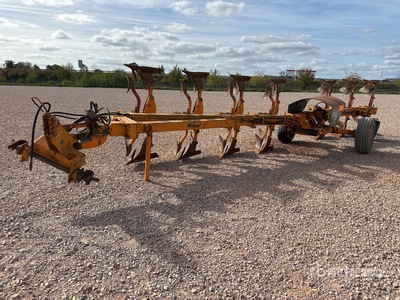 1994 Huard RNGTI 7T80 D 8370 Semi-Mount 7 Bottom Reversible Plough