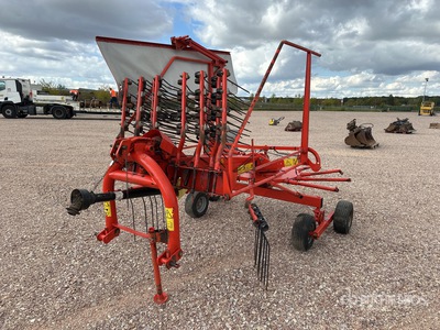 2010 Kuhn GA4521GM Zgrabiarka do siana
