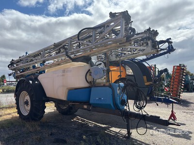 2012 Evrard Meteor 4200 42 m S/A Pulverizador de arrastre