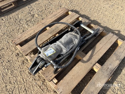 2026 GIYI GY-XJ3T Hydraulic Excavator Thumb (Unused)