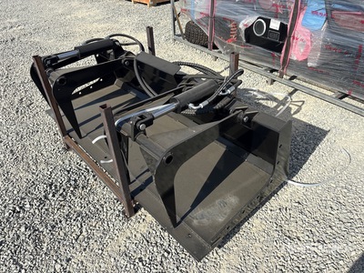 2026 GIYI GY-PG72 72 in Skid Steer Grapple (Unused)