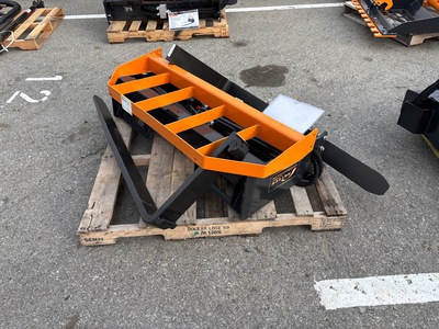 2026 ARTEER HPF-48L 48 in Hydraulic Skid Steer Forks (Unused)