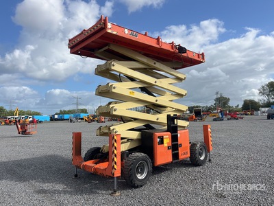2016 JLG 530LRT 4x4 Diesel Scissor Lift