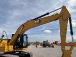 v2 Chassis - Excavator with 
