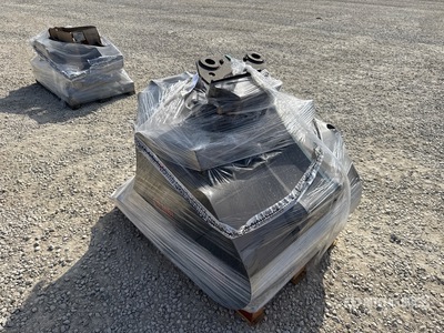 TM benne Qty of Excavator Attachments