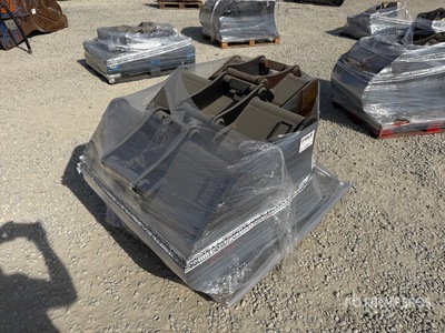 TM benne Qty of Excavator Attachments