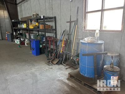Quantity of misc turf hand tools