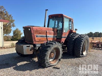 International 5488 4WD Tractor