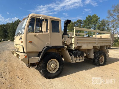 2003 Stewart & Stevenson M1078A1 LMTV 4x4 Cargo Truck