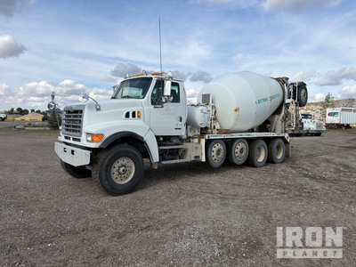 2007 Sterling LT9500 12x4 Beton-Fahrmischer
