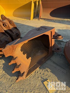 Hensley 26V36 PC200 Kmax 1.00 CY Excavator Bucket - Fits Komatsu PC200