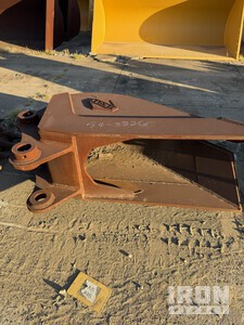 Hensley V BUCKET OEM 1.30 CU.YD. Excavator Bucket - Fits Komatsu PC300