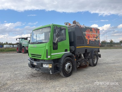 2005 Schmidt SK650/59-1-033 on Iveco Eurocargo Sweeper Truck