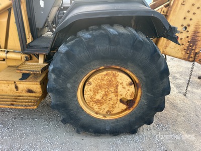 1996 Ford New Holland 455D Cargadora para trabajos de jardinería