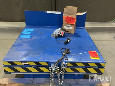 (1) Hydraulic Lift & Tilt Scissor Table & (2) American Beauty Soldering Stations