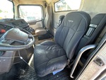 Cab with Seats/armrests