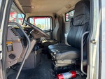 Cab with Seats/armrests