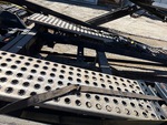 Trailer Chassis with Deck/ Floor Condition