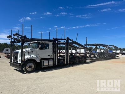 2016 Volvo VAH Auto Transporter