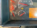 Cab with Oil Pressure
