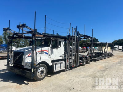 2016 Volvo VAH Camion transporteur de Voitures