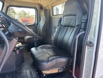 Cab with Seats/armrests