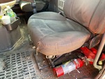 Cab with Seats/armrests