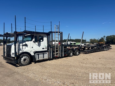 2015 Volvo VAH Camion transporteur de voitures